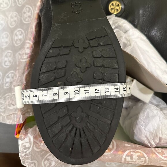 👢Tory Burch👢 Classic Junction 35 mm Ankle Bootie -  Tumbled Leather, Size 8 - Picture 14 of 14